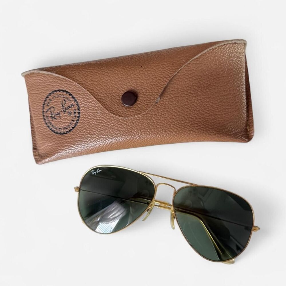 Vintage 80s/90s B&L Ray-Ban Aviator Sunglasses Gold 58mm with Case